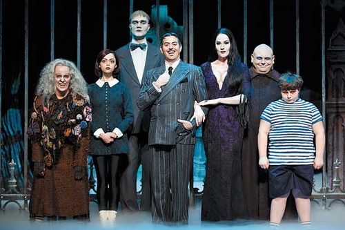La Famille Addams : C'est la fête — Wikipédia