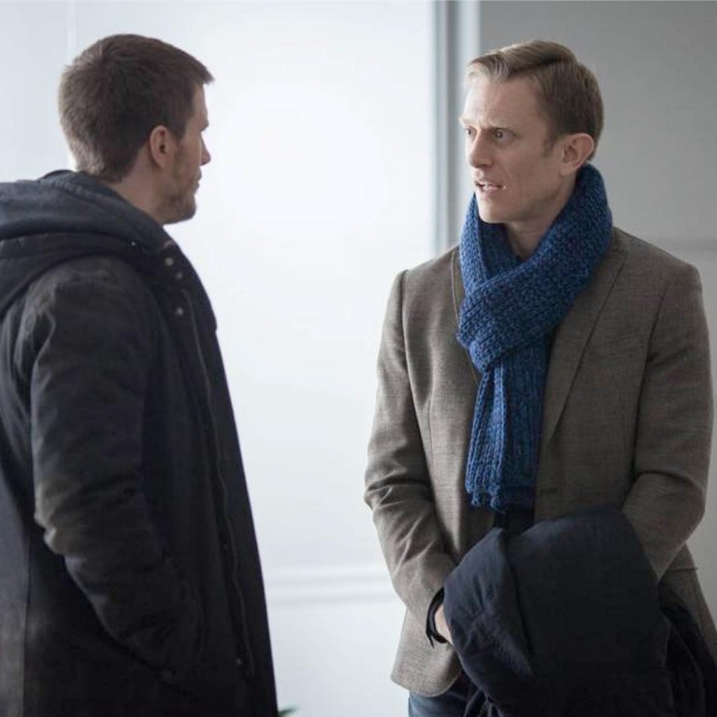Nick (Patrick Heusinger) discute avec Jack (Neil Jackson).