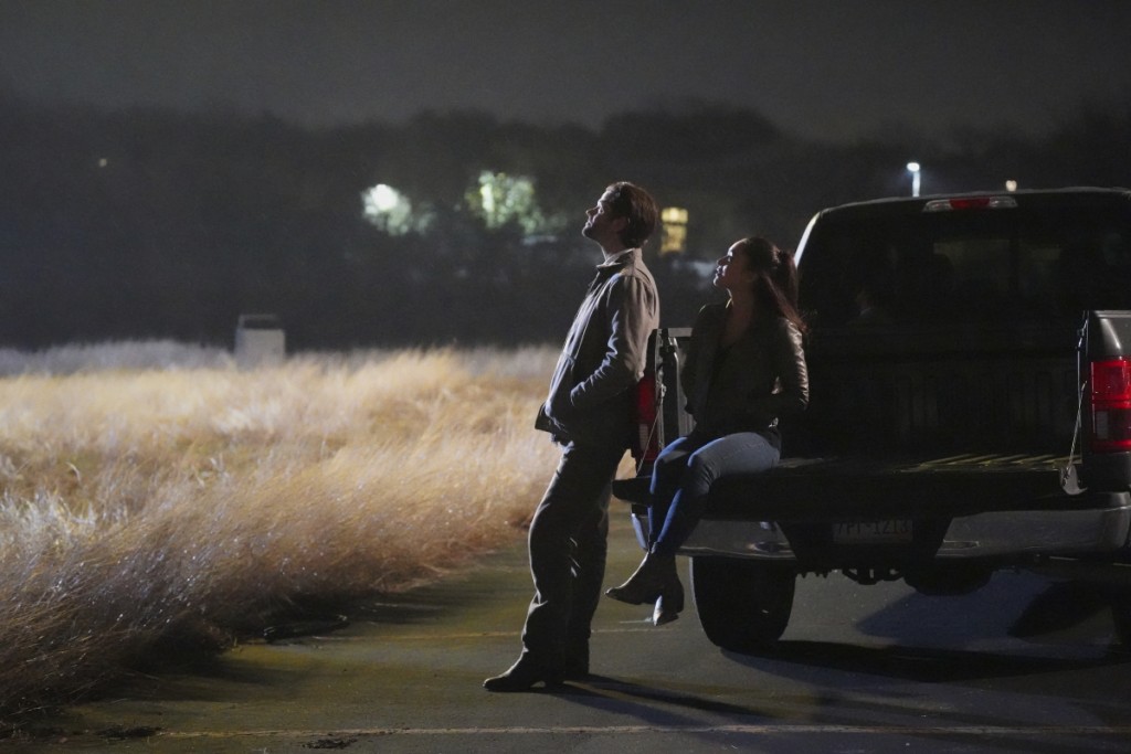 Cordell Walker (Jared Padalecki) & Micki Ramirez (Lindsey Morgan)